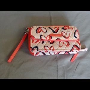 NWOT Vera Bradley RFID Wristlet